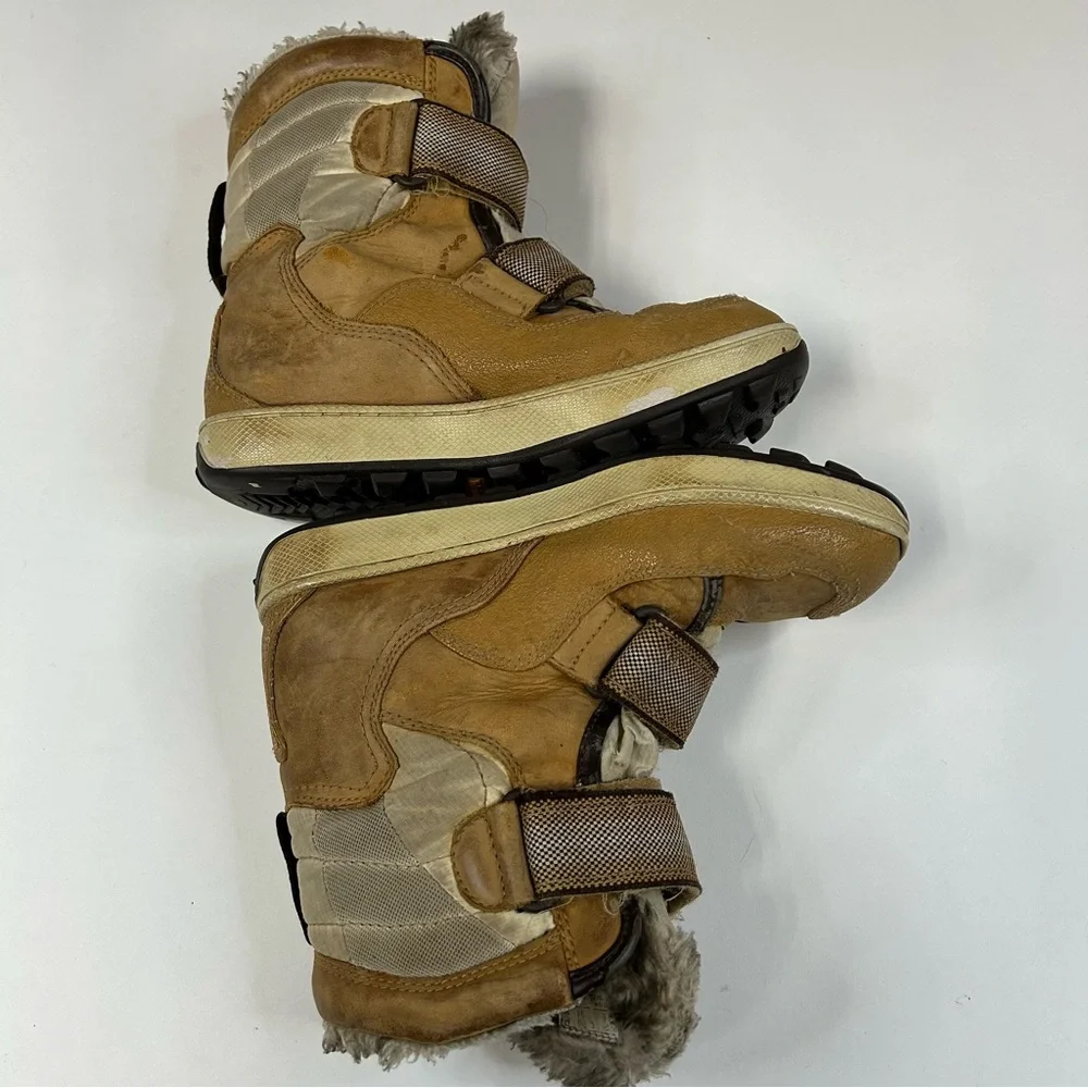 Timberland Children’s Kids Size 2.5 Winter Snow Boots Brown Beige Furry #3805